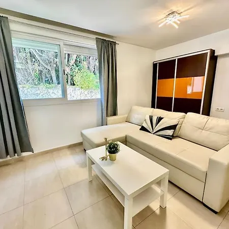 Impresionante Estudio En Playa Апартаменты *